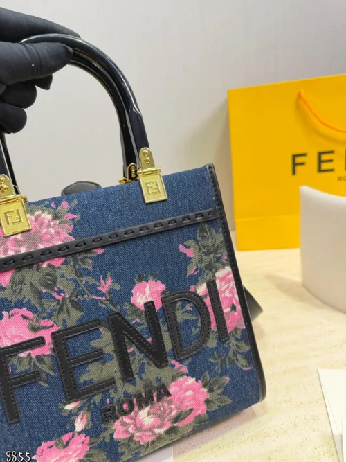 Fendi Small Tote Bag Style 0172