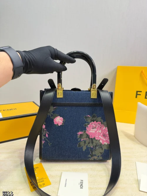 Fendi Small Tote Bag Style 0172