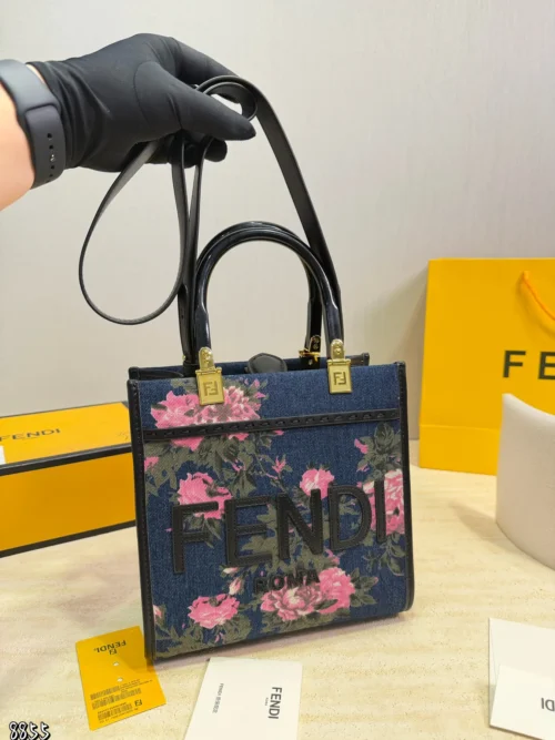 Fendi Small Tote Bag Style 0172