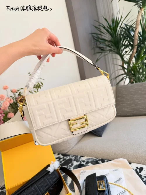 Fendi Baguette Bag Style 0184