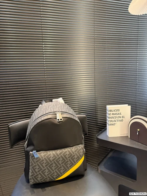 Fendi Backpack Style 0226