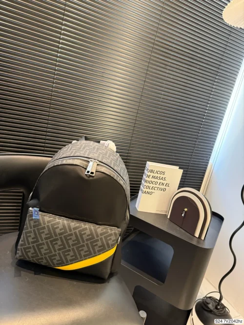 Fendi Backpack Style 0226