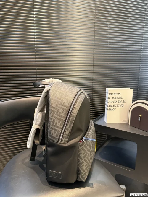 Fendi Backpack Style 0226