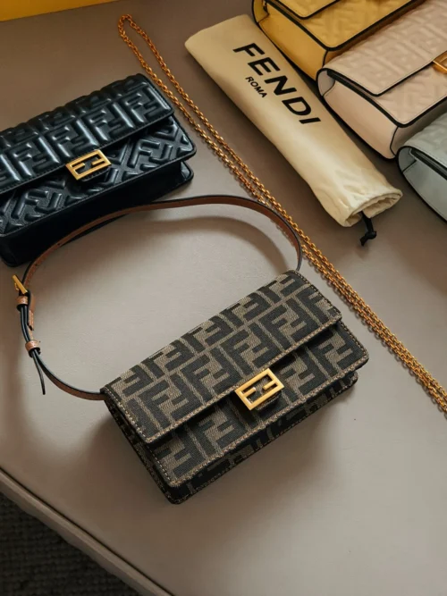 Fendi Chain Leather Crossbody Bag
