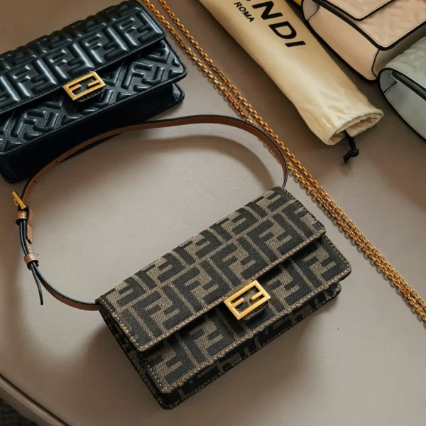 Fendi Chain Leather Crossbody Bag