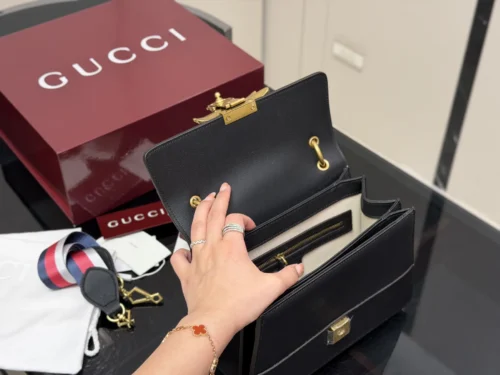 Gucci Messenger Bag