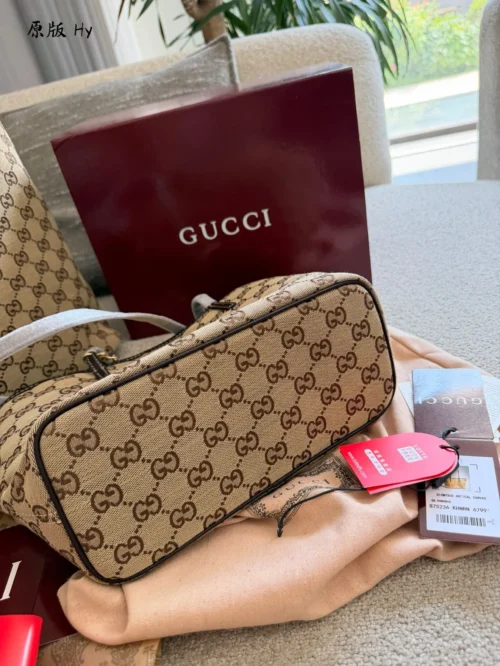 Gucci GG Supreme Monogram Leather Tote Bag