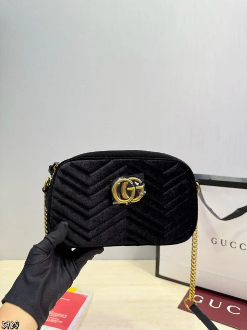Gucci Black Chain Leather Vanity Bag Style 0042