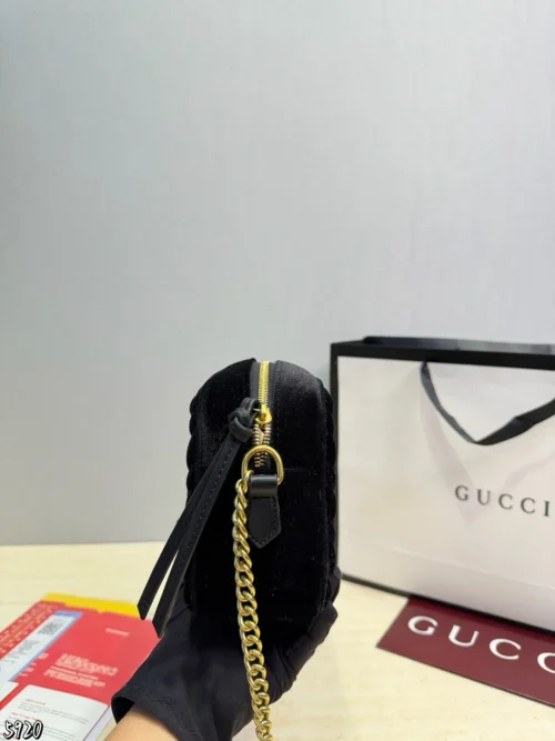 Gucci Black Chain Leather Vanity Bag Style 0042