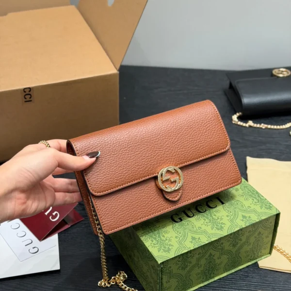 Gucci Chain Wallet