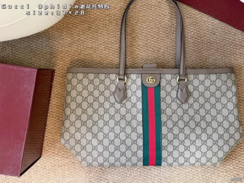Gucci Ophidia Oversized Monogram Tote Bag