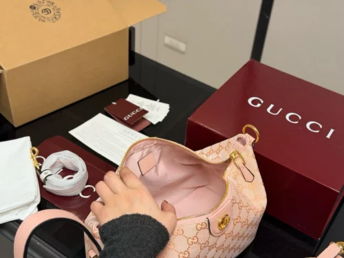 Gucci Monogram Vanity Bag Style 0175