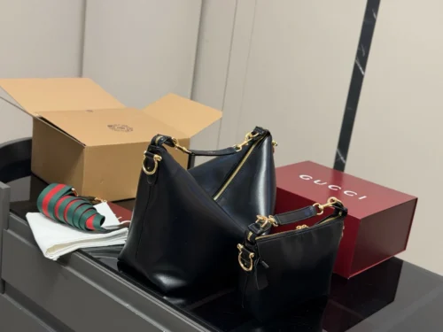Gucci Monogram Vanity Bag Style 0176