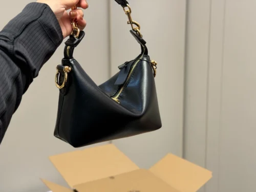 Gucci Monogram Vanity Bag Style 0176