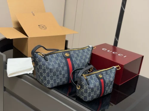 Gucci Monogram Vanity Bag Style 0188