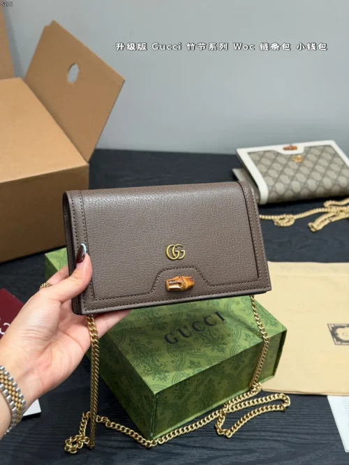 Gucci Bamboo Chain Wallet Style 0199