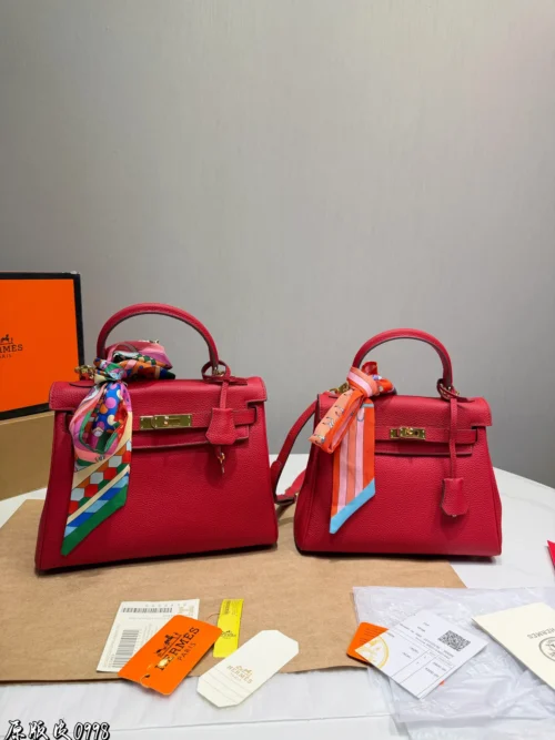 Hermes Kelly Leather Bag