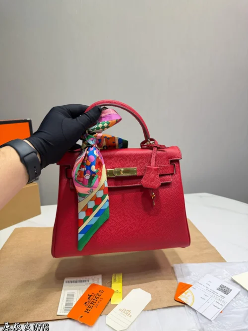 Hermes Kelly Leather Bag