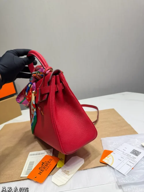 Hermes Kelly Leather Bag