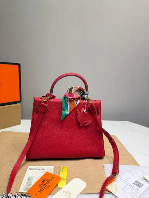 Hermes Kelly Leather Bag