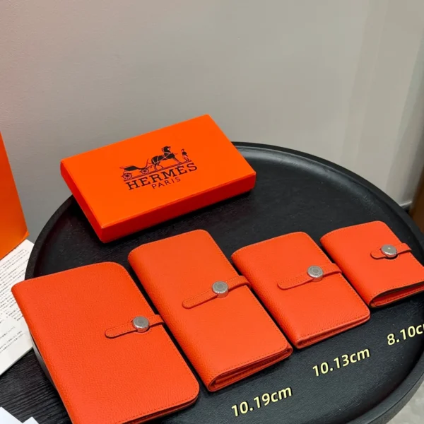 Hermes Leather Wallet Style 0021