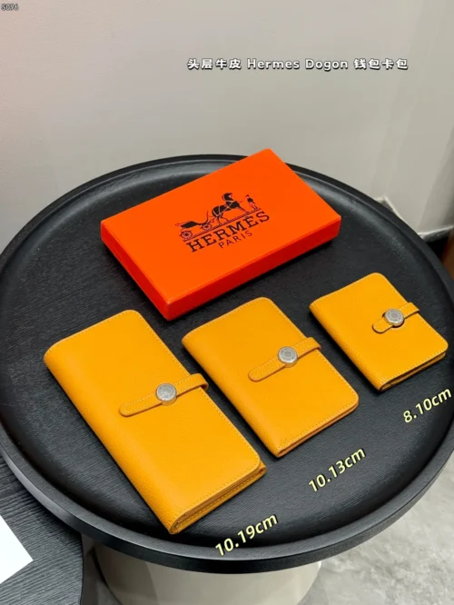 Hermes Leather Wallet Style 0021