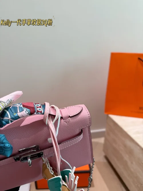 Hermes Kelly Handbag Style 0043