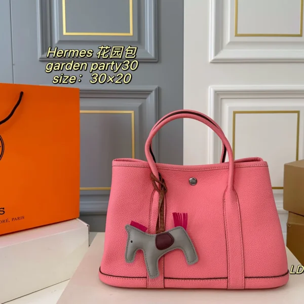 HERMES0084-01 Hermes Garden Party Bag