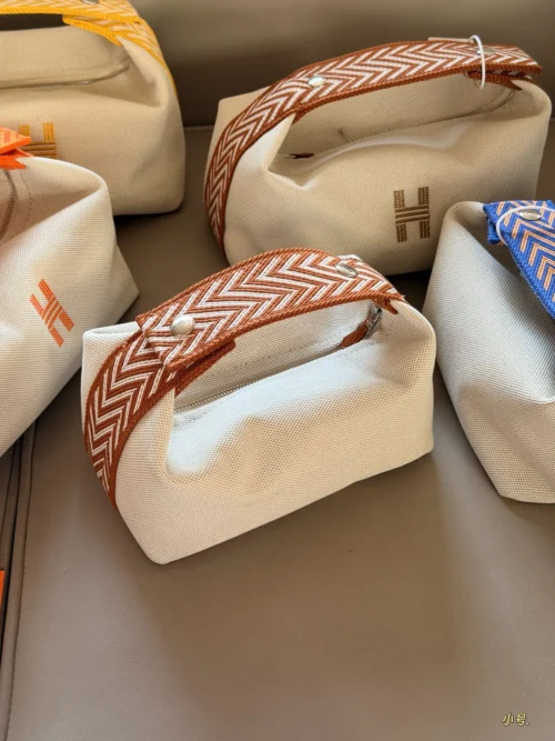 Hermes Canvas Bag Style 0126