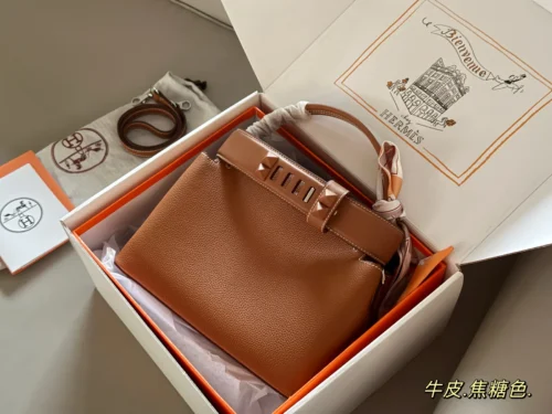 Hermes Leather Bag Style 0136