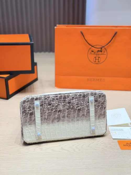 Hermes Birkin Leather Bag Style 0140