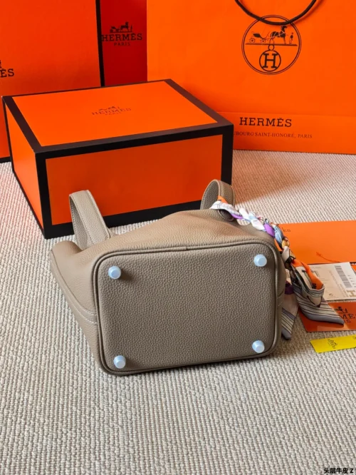 Hermes Picotin Leather Bag Style 0146