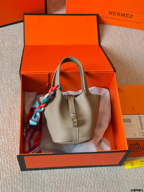 Hermes Picotin Leather Bag Style 0146