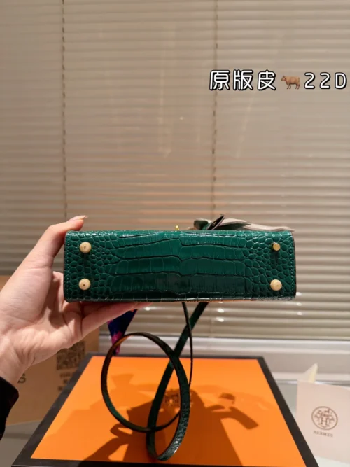 Hermes Kelly Croc-Embossed Leather Bag Style 0154