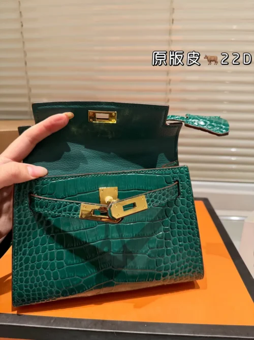 Hermes Kelly Croc-Embossed Leather Bag Style 0154