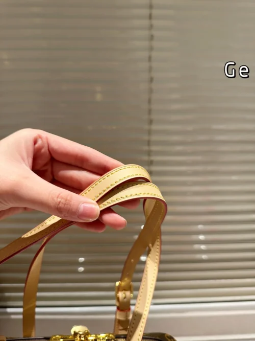 Louis Vuitton Keepall Monogram Travel Bag Style 0017