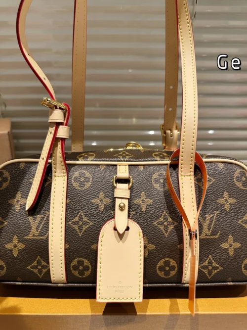 Louis Vuitton Keepall Monogram Travel Bag Style 0017