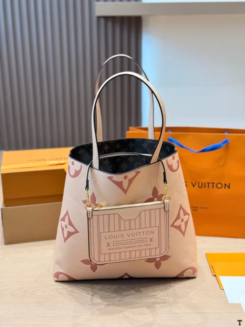 Louis Vuitton White Leather Top Handle Bag