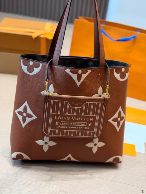 Louis Vuitton White Leather Top Handle Bag