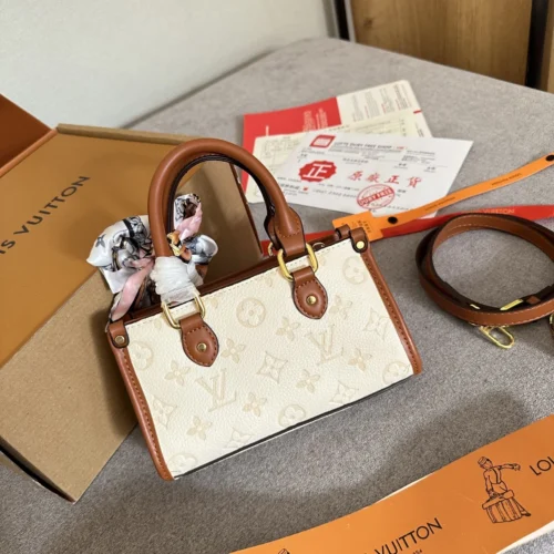 Louis Vuitton Crossbody Bag