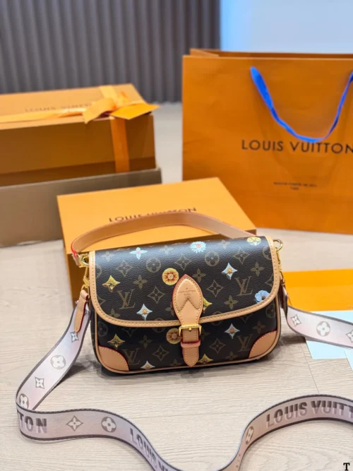 Louis Vuitton Diane Baguette Bag Style 0043