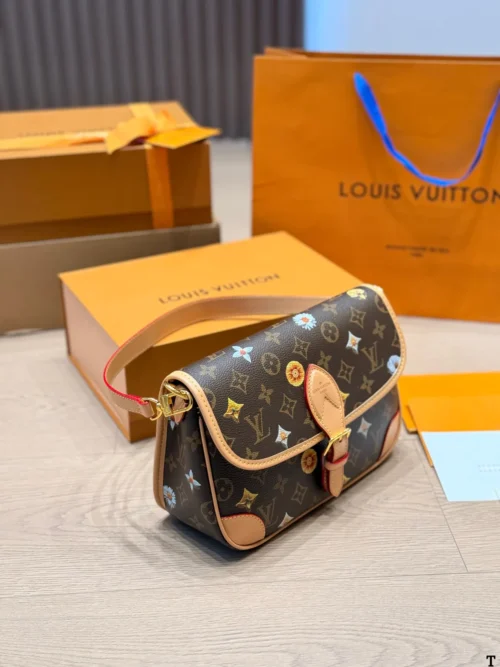 Louis Vuitton Diane Baguette Bag Style 0043