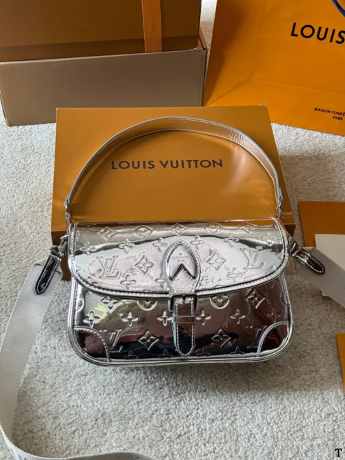Louis Vuitton Diane Baguette Bag Style 0044