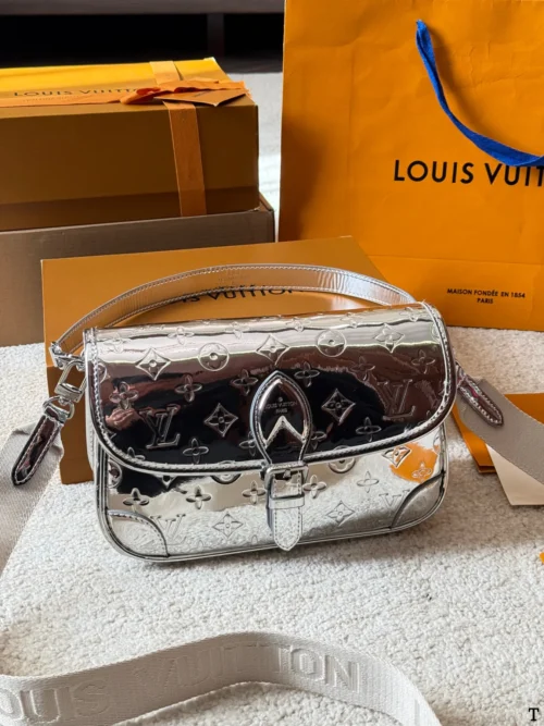 Louis Vuitton Diane Baguette Bag Style 0044