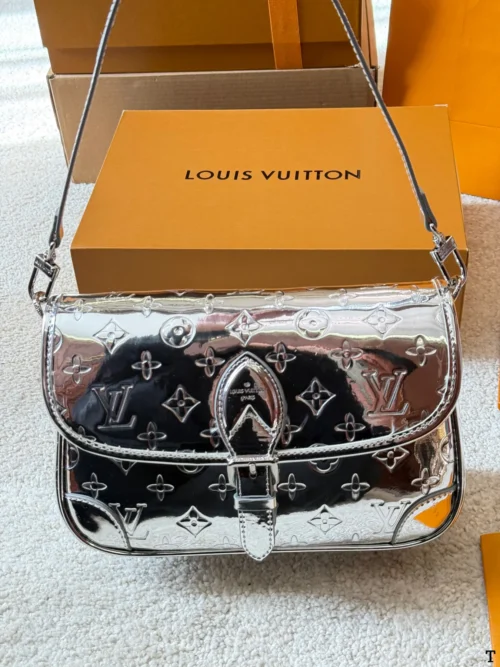 Louis Vuitton Diane Baguette Bag Style 0044