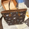 Louis Vuitton Neverfull Tote Bag