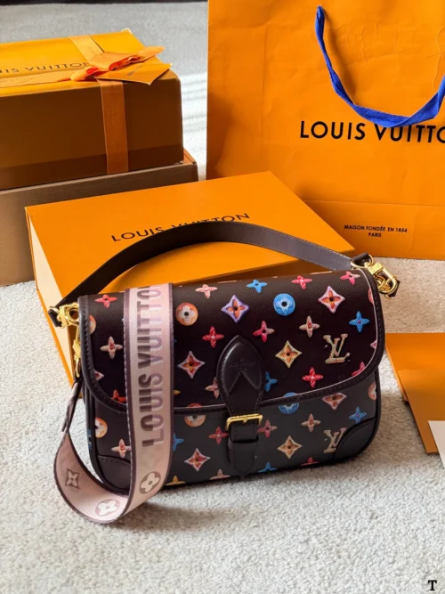 Louis Vuitton Diane Baguette Bag Style 0055