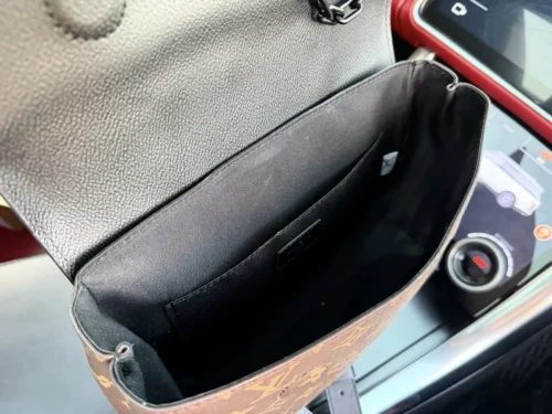 Louis Vuitton Messenger Bag Style 0067