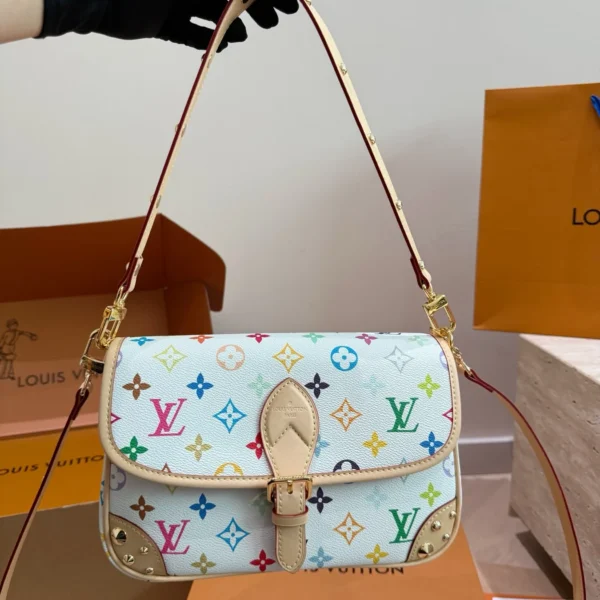 LV0117-01 Louis Vuitton Diane Baguette Bag Style 0117
