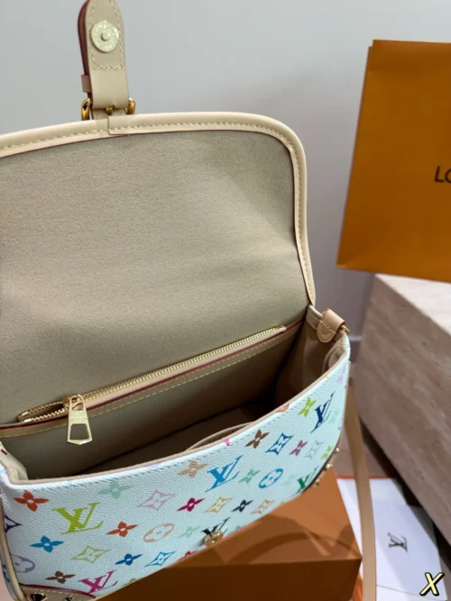 Louis Vuitton Diane Baguette Bag Style 0117